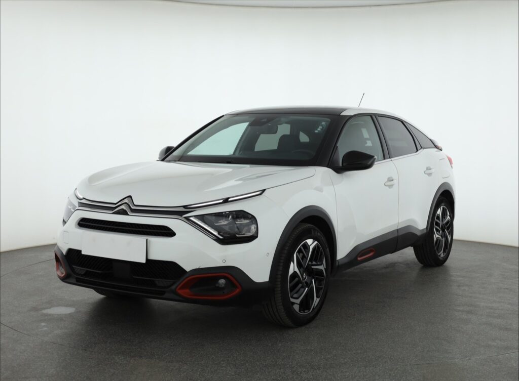 Citroen C4 1.2 PureTech 114 kW 2021